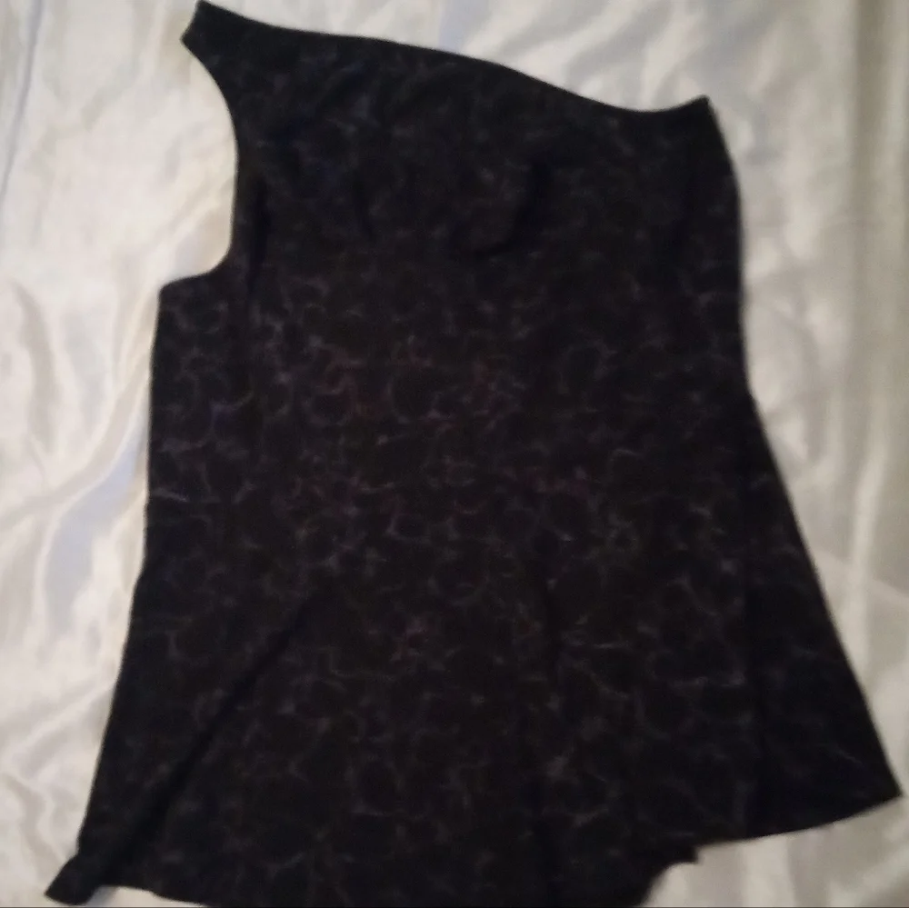 Torrid Women's Black Lace Top Size2 - Picture 7 of 7